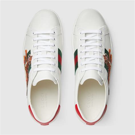 gucci men's tiger shoes|men's gucci shoes tiger.